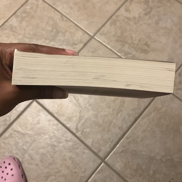 A beauiful composition of broken by r.h. - Picture 3 of 4